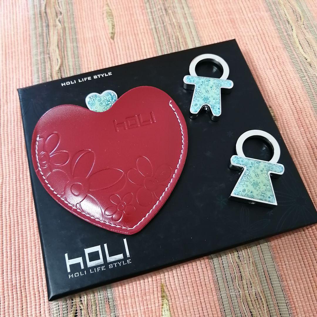 極薄ミラーとペアキーホルダーセット 化粧箱付き 水色 唐草文様拍卖