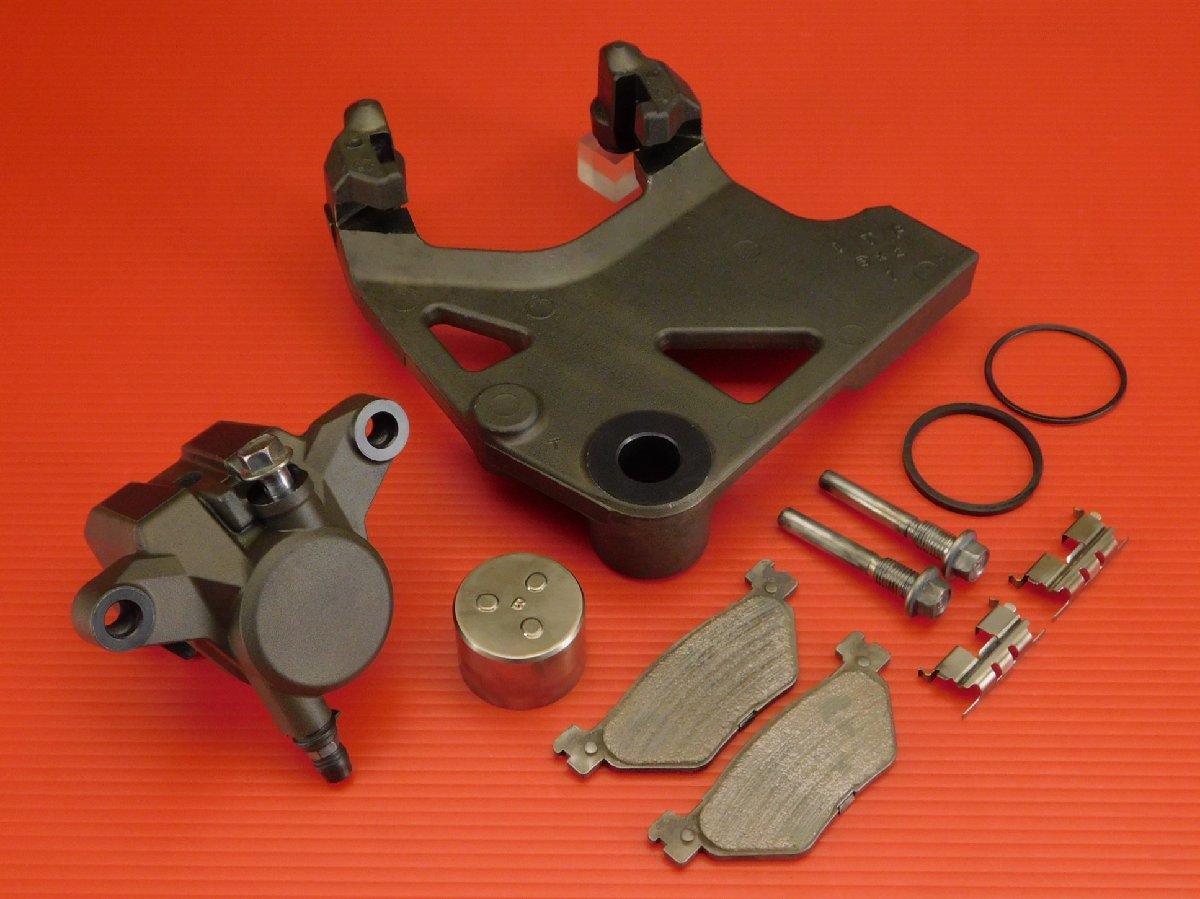 60 【評価A】 ボルト950 VN04J BOLT950 実動 純正 リア ブレーキ キャリパー & サポート拍卖