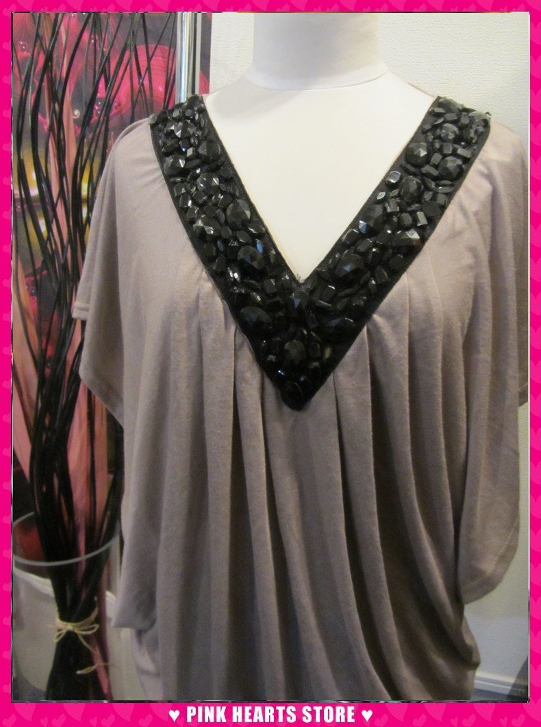 新品レディース◇SURE ストーン付きVネックチュニック ベージュ 14-5488A拍卖