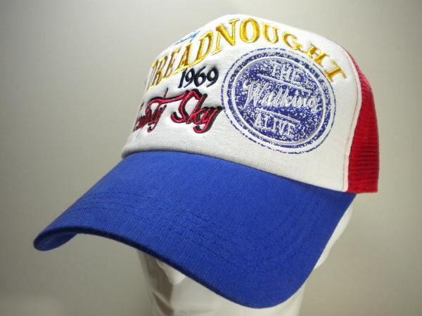 【帽子館】”DREADNOUGHT”刺繍メッシュキャップ ブルーxレッド拍卖