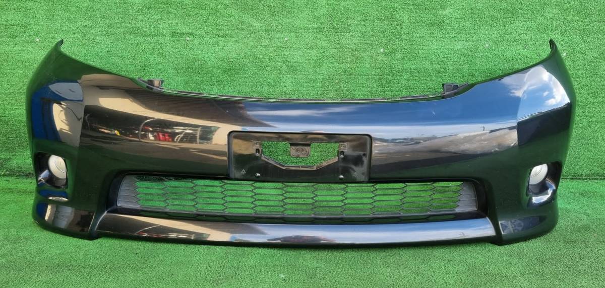 トヨタ アイシス ANM10 フロントバンパー拍卖