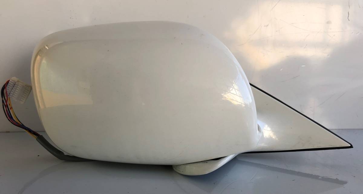 トヨタ クラウンマジェスタ UZS186 ドアミラー 右拍卖