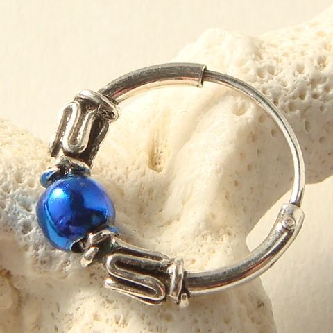 大人気 渋い ブルーボール付フープピアス 直径12ミリ シルバー925 片耳~拍卖