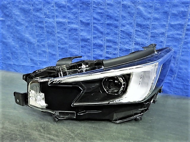 1141 レヴォーグ VN5 左ライト LED 100-60446 美品拍卖