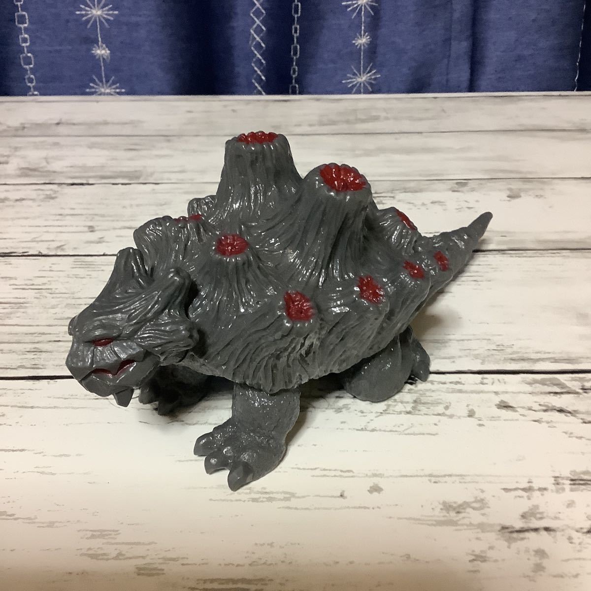 電光超人グリットマン ポルカドン ソフビ タカラ拍卖