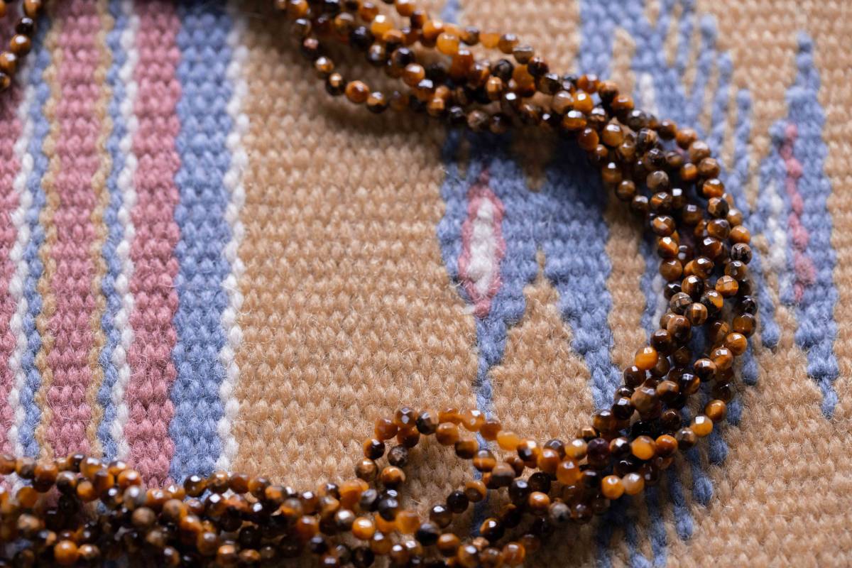 *タイガーアイ拍卖