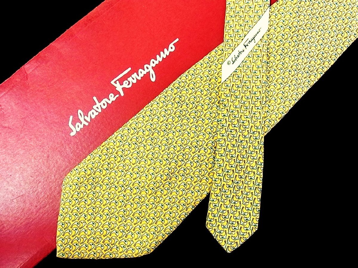 ♪今週の特売980円~♪0655W♪状態並品【Ferragamo】フェラガモ【イルカ 柄】ネクタイ♪拍卖