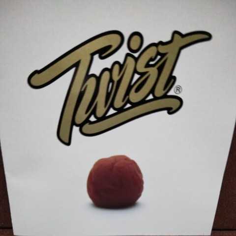 ■N■ TWIST のアルバム「R2」 ツイスト、世良公則関連拍卖