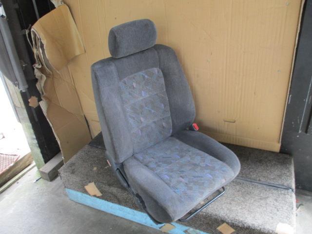 カルディナ E-ST210G ドライバーシート G 3S-FE 4FT 2DB FC15拍卖