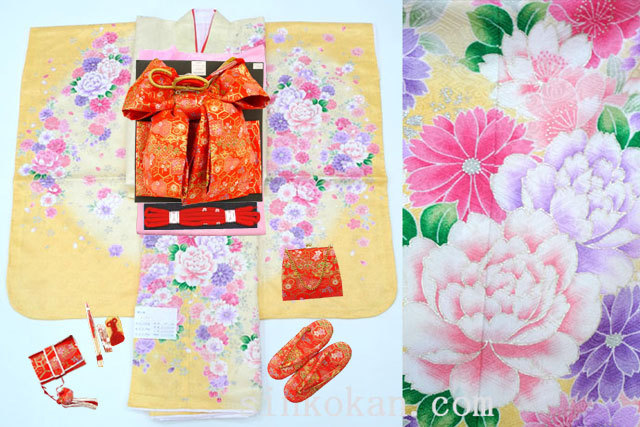 【進興館】新作 七五三 正絹 7歳用 女の子 振袖 着物フルセット◆黄クリーム系 花◆sda006拍卖