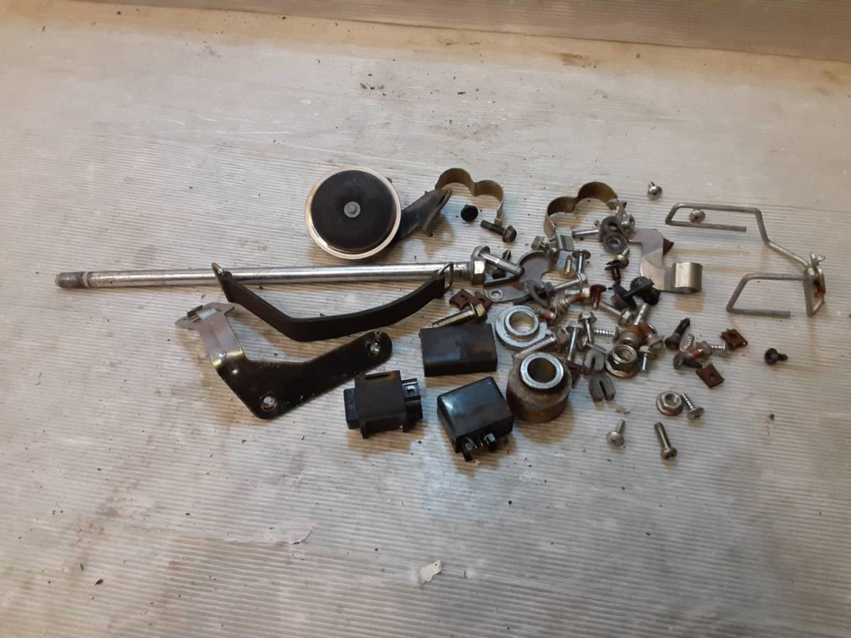 スズキ・バーグマン200・CH41A・純正・ネジセットボルトナット拍卖