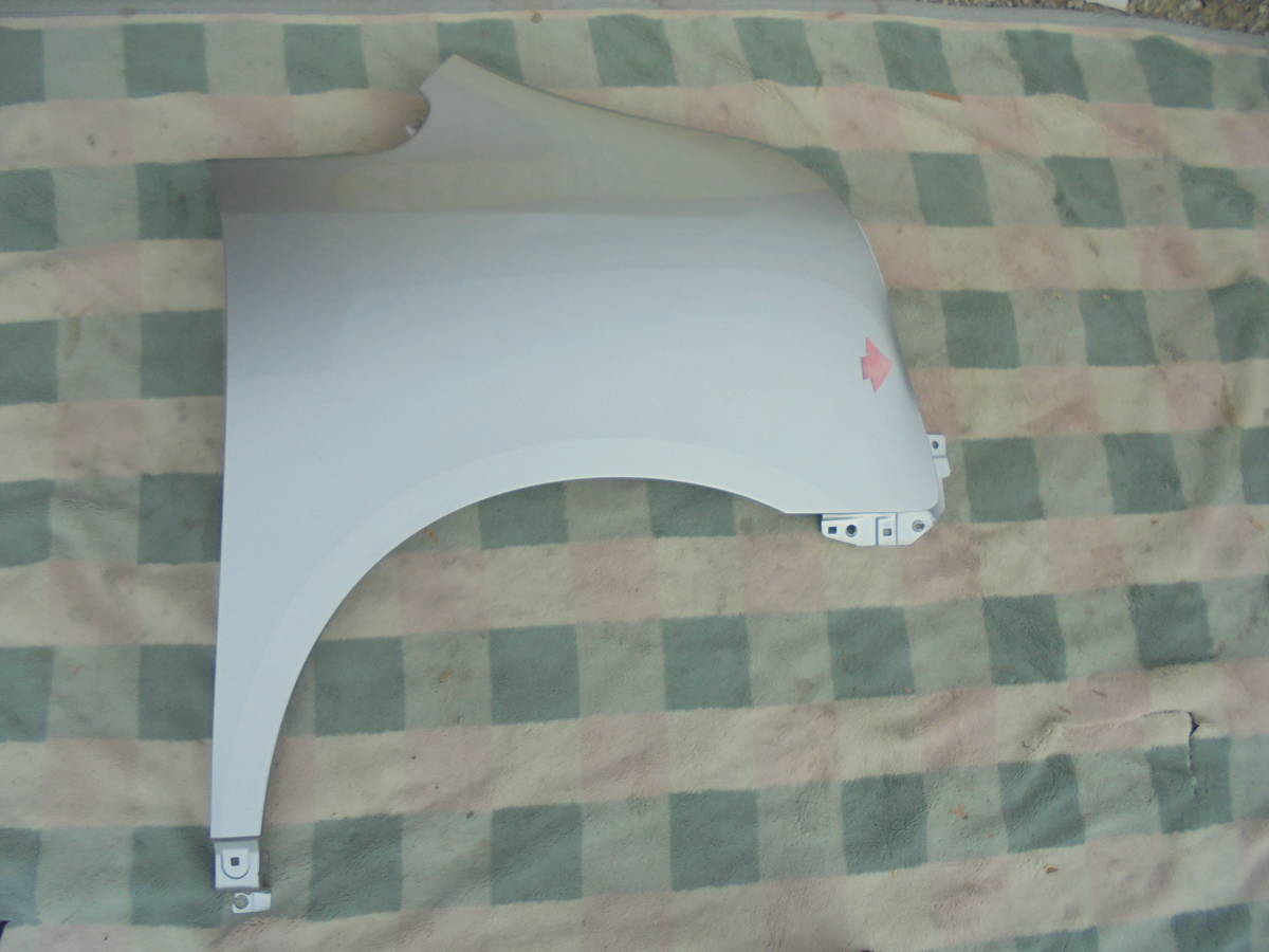 ノア X ZRR70G.ZRR75G 純正 右フェンダー ☆送料格安 ☆要確認 4808拍卖