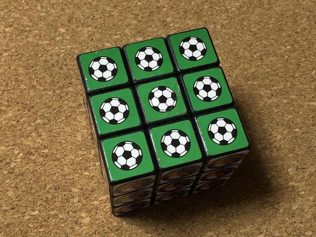 【サッカー グッズ 20】ルービックキューブ パズル ※ジャンク品拍卖