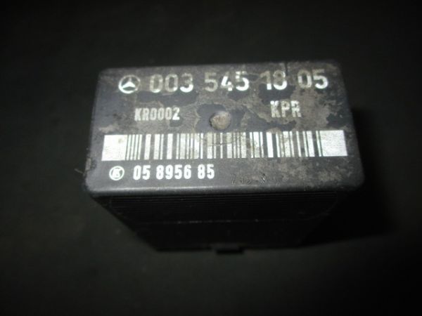 ■ベンツ W124 300E フューエルポンプ リレー 中古 0035451805 部品取あり ガソリンポンプ モジュール コントロールユニット W463 W126■拍卖