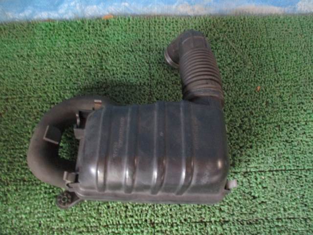 ABA-JB23W ジムニー K6AT エアークリーナーケース★☆拍卖