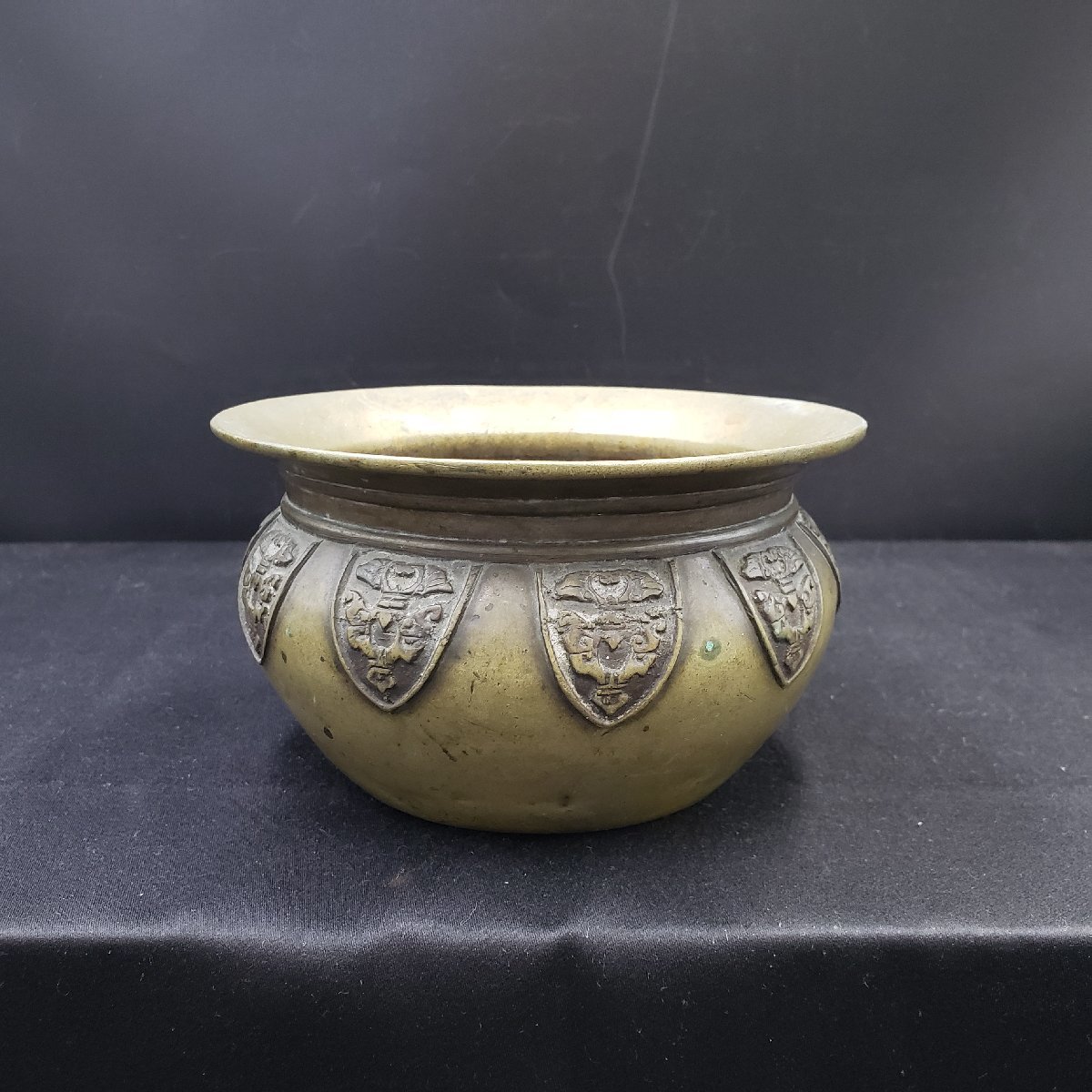 建水 茶こぼし 茶道具 直径14.5cm 高さ8cm 煎茶道具 銅製 ? 金属製 骨董品 古美術 金属工芸 伝統工芸品 古い 昔【60s730】拍卖