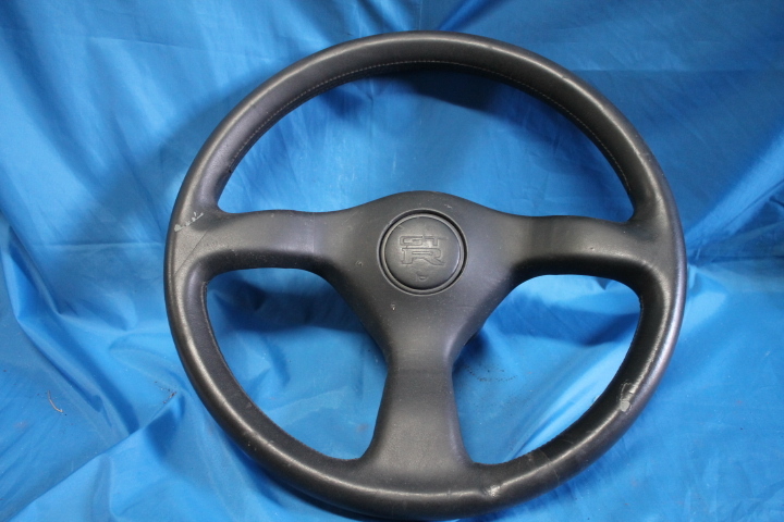 KS-014-1 日産 R32 スカイラインGT-R 純正ステアリング ホーンボタン付 365mm拍卖