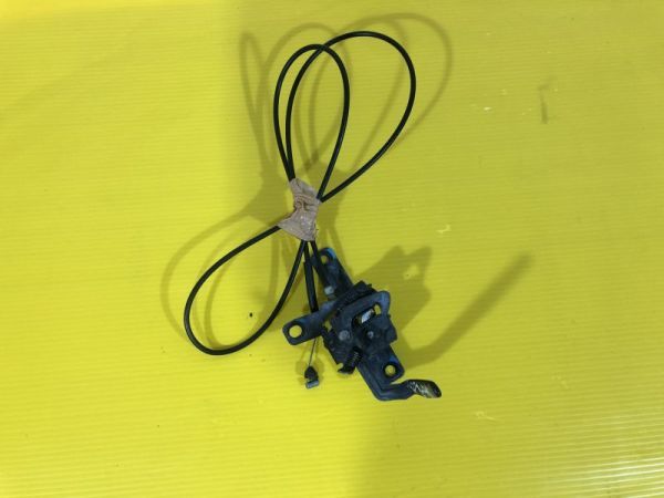 スバル R1 ボンネットフードレバー/キャッチ&ワイヤー BONNET LOCK ID:750拍卖