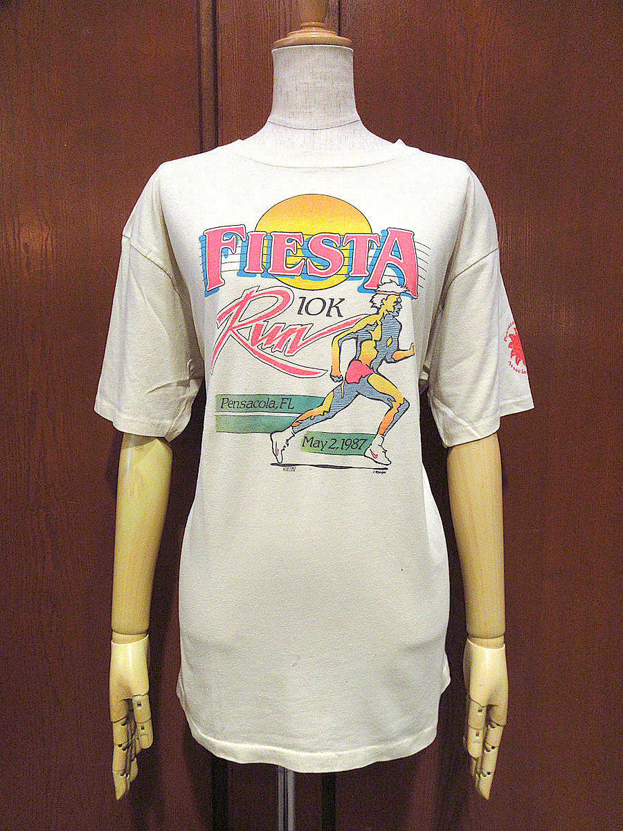 ビンテージ80’s●FIESTAマラソンプリントTシャツ生成りsize XL●220913s3-m-tsh-ot 1980s古着メンズトップスランニング拍卖