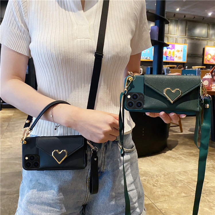 iPhone 14 Pro Maxケース Apple 6.7インチ スマホケース 保護カバー シリカゲル 背面カバー 耐衝撃 小銭入れ 長短チェーン付き 愛心拍卖