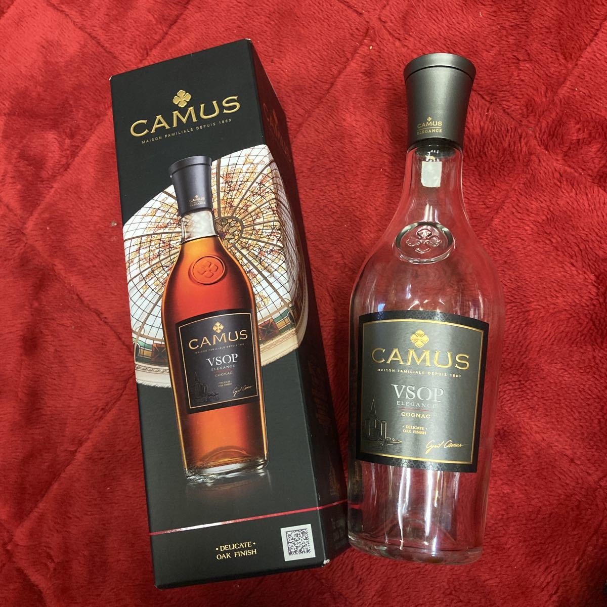 CAMUS COGNAC VSOP 空瓶 箱入り 中身無し ブランデー 680ml瓶 1863年 空き瓶 インテリア 飾り カミュ【22/09 IR-3】拍卖