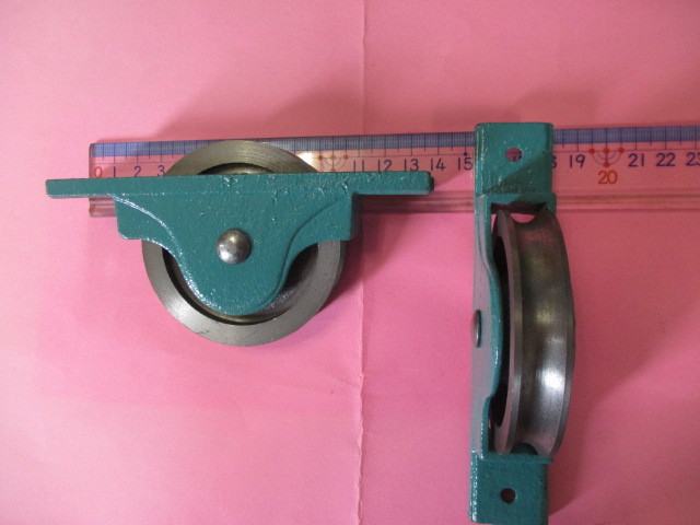 戸車 75ミリ 新品 2ケで¥5000 送料¥430(レターパック)拍卖