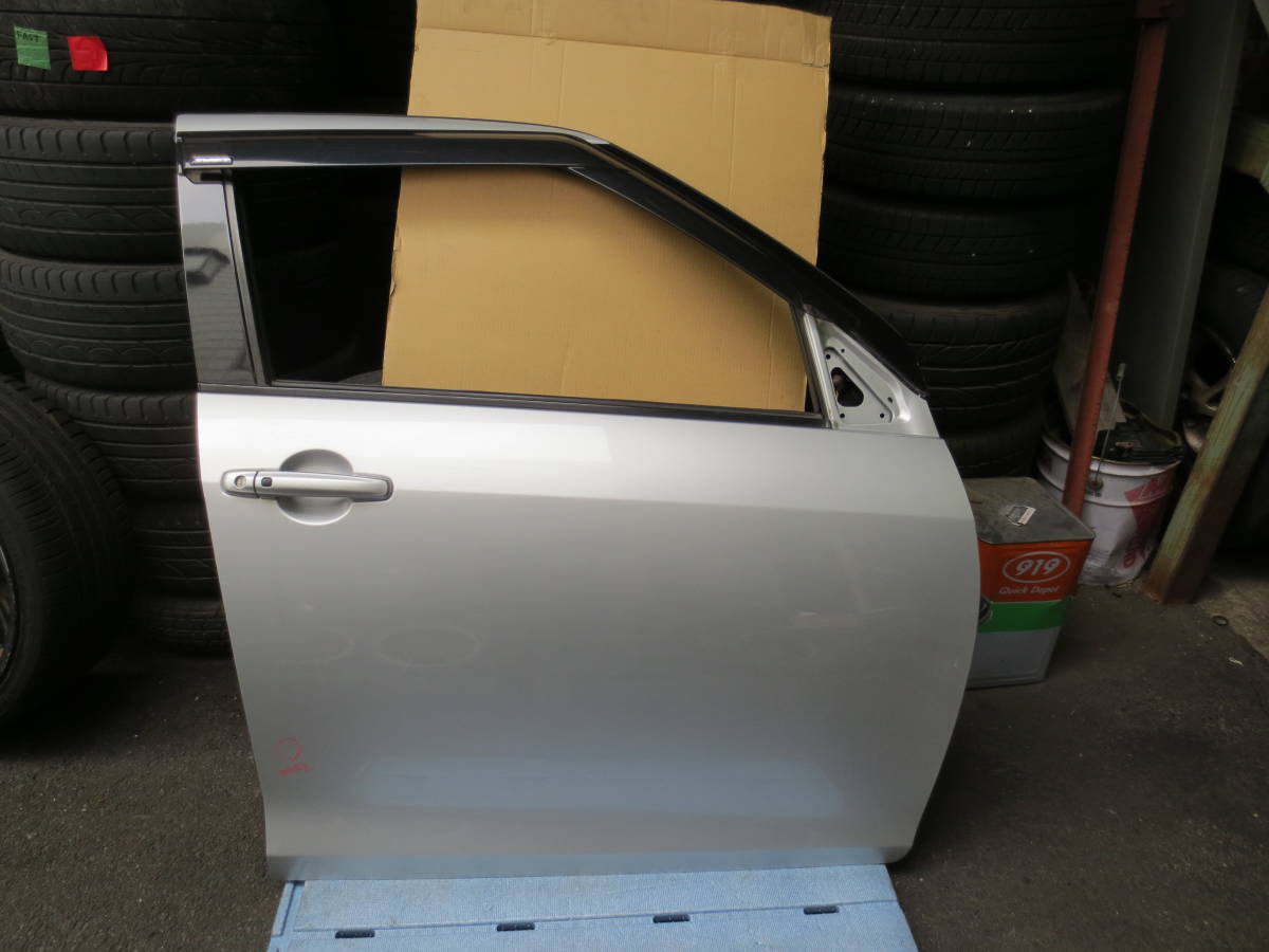 スイフト ZD72S 右フロントドア ZMU H23年式 ③拍卖