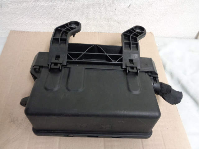 ボルボ V40 MB4164T 純正 ヒューズボックス 2拍卖