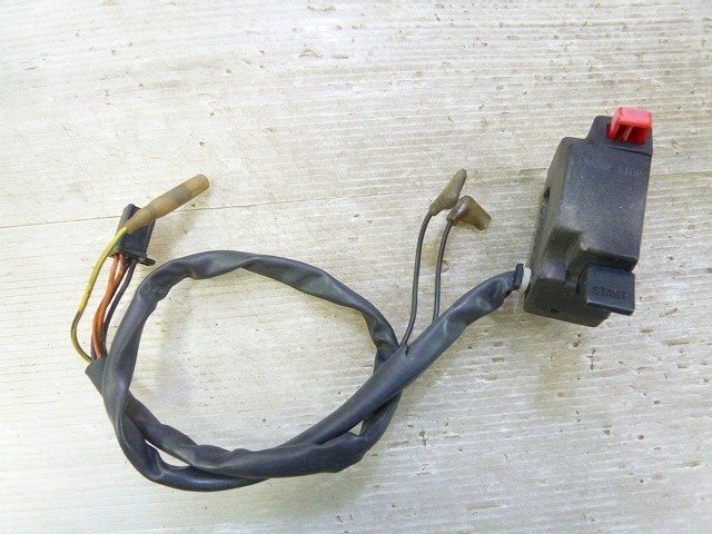 GSX250S カタナ・GJ76A★右ハンドルスイッチ・動作未確認★SM7-27(60)拍卖