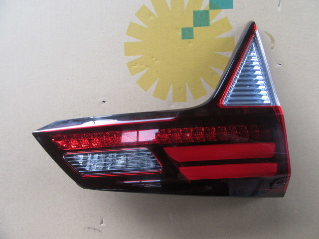 RU1 RU2 RU3 RU4 ヴェゼル テールライト左 テールレンズ テール左ランプ 左 純正 KOITO 132-62164 HONDA VEZEL拍卖