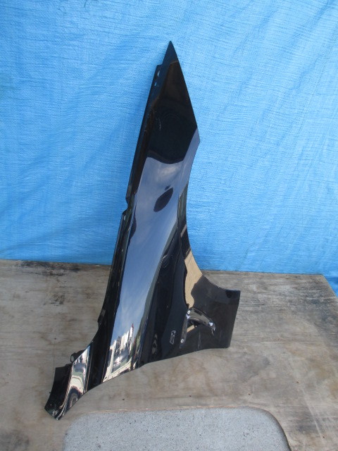 ☆AW28 BMW F36 4シリーズ フェンダー 右 紺拍卖