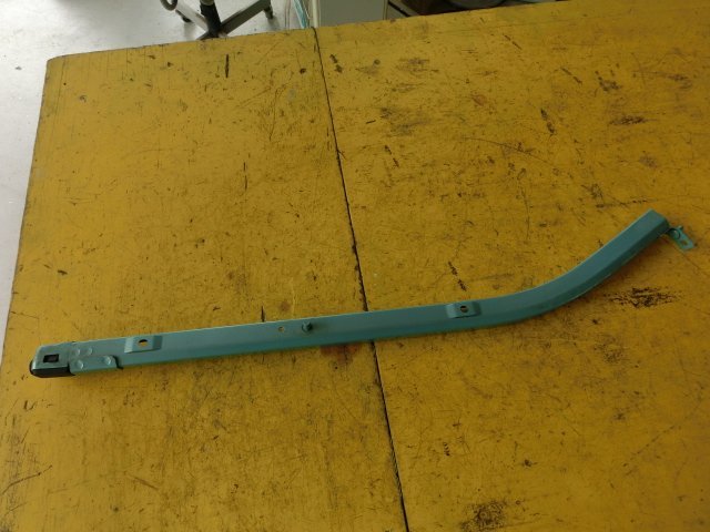 ★カングー 右 レール ABA-KWK4M 平成23年 スライド ドア 上側 クルール 13万km 拍卖