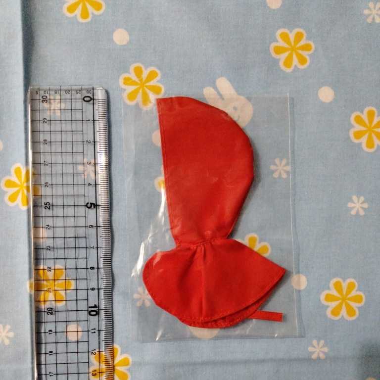 人形 ドール フィギュア 用 衣装 赤ずきん フード 中古品 素人なので詳しい寸法などは答えられません拍卖