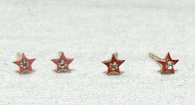 シャイニング・スターピアス<レッド2個セット>拍卖