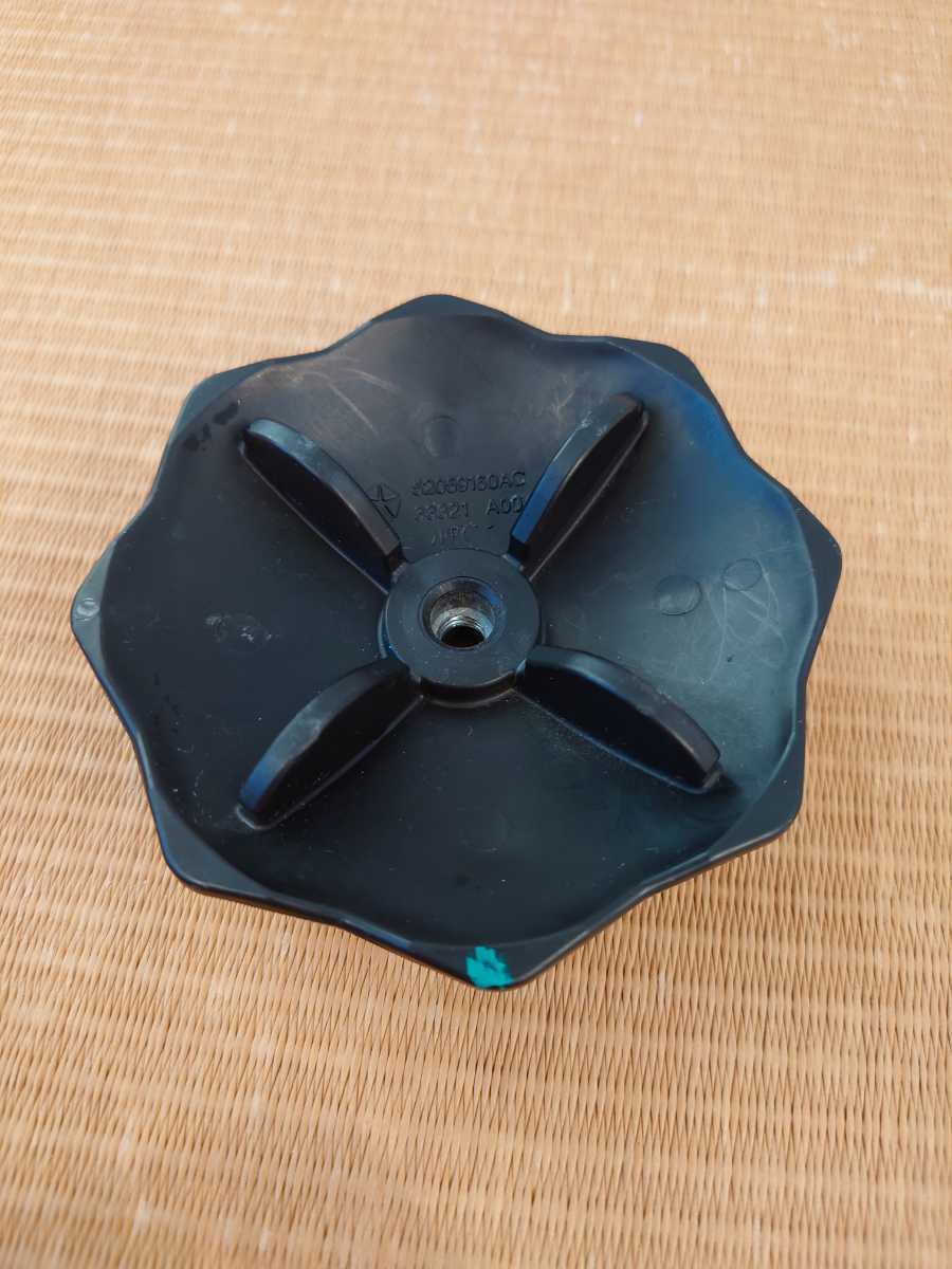 ダッジ マグナム スペアタイヤ ロック 中古品 300C チャージャー 52059160AC 拍卖