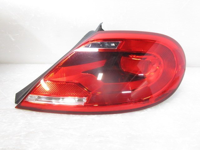 【即決有】 VW ザ ビートル 16CBZ 純正 右 テール ライト ユニット 5C5.945.096.H (B029972)拍卖