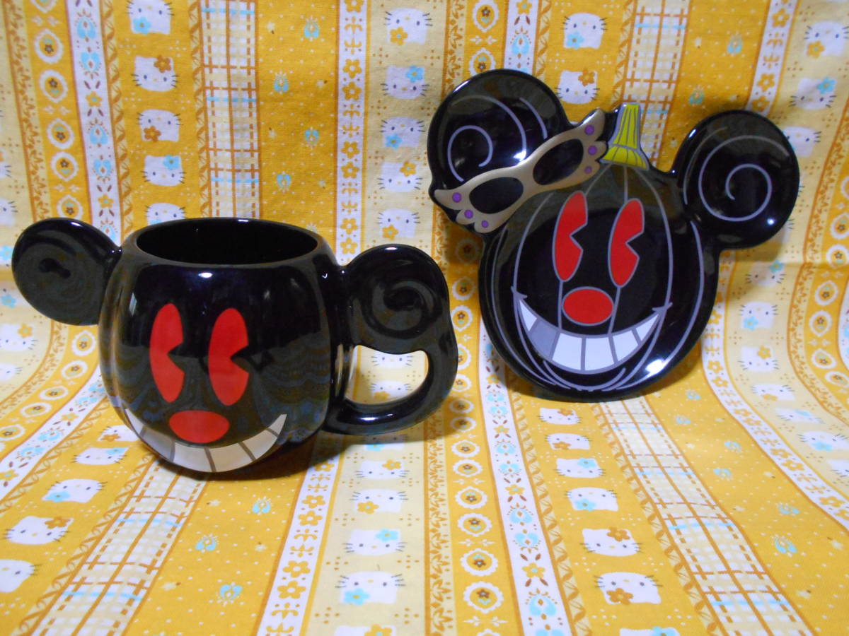 ♪ディズニー美品東京ディズニーリゾートハロウィン2009陶器製ミニーマウス型カップ&プレートセットブラック拍卖