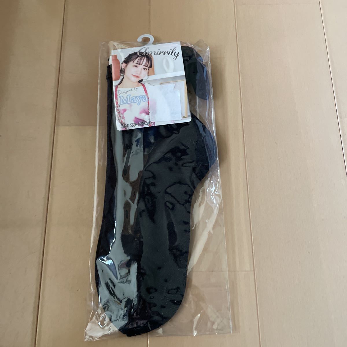 送料込み 新品 Amirrily by Maya ガーリーソックス 靴下 バックリボン 23-25cm 黒ブラック 2足あり 送料無料拍卖