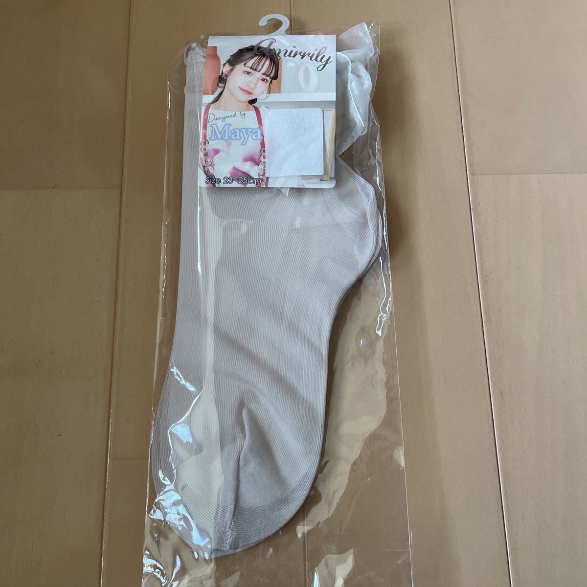 送料込み 新品 Amirrily by Maya ガーリーソックス 靴下 バックリボン 23-25cm 白ホワイト 送料無料拍卖