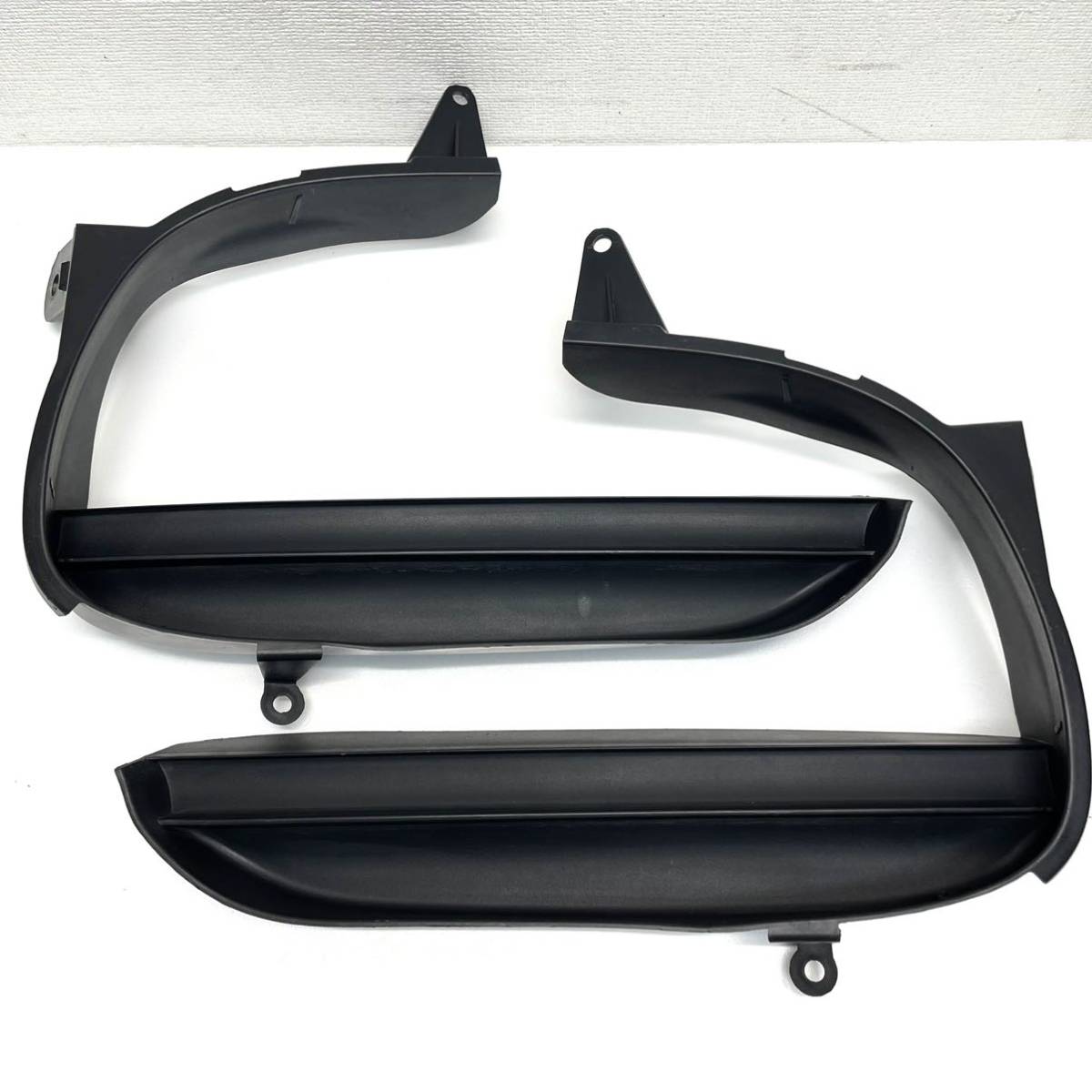 ポルシェ☆カイエンターボ☆955☆9PA50A☆フロントバンパー 内パネル☆インタークーラー部シュラウド☆左右SET☆7L5 117 307拍卖