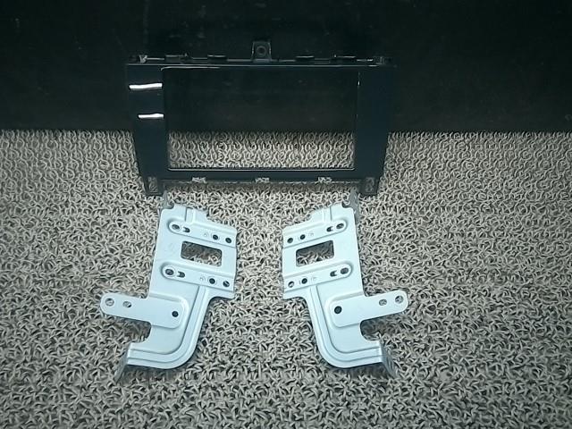 ☆H25年 セレナ ハイウェイスター HFC26 クラスターパネル オーディオパネル 68260-1VA2A拍卖