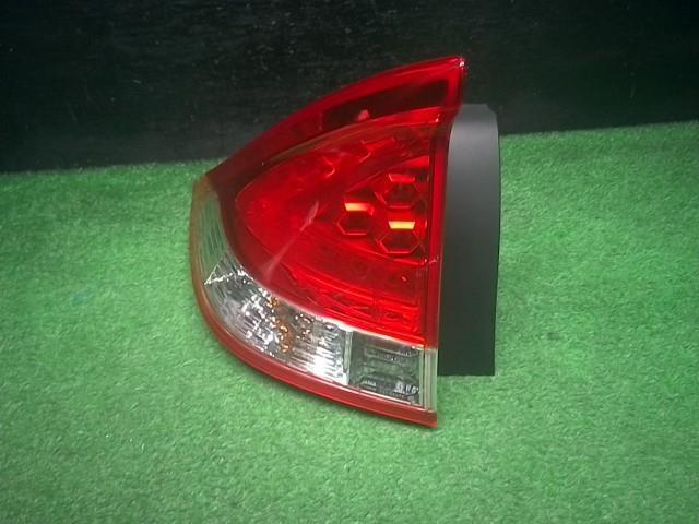 ☆H21年 インサイト L ZE2 左テールランプ LED コイト 220-22875 33551-TM8-023拍卖