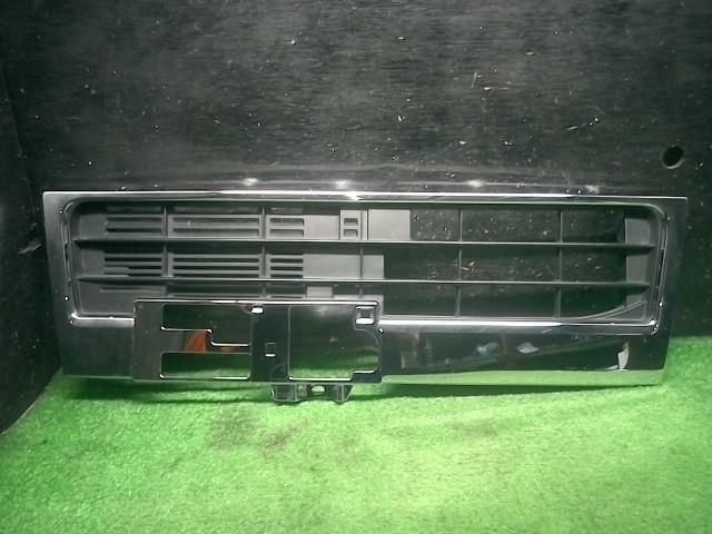 ☆H20年 タント カスタムL L375S フロントバンパーロアグリル 53112-B2130 53112-B2090/53122-B2050拍卖