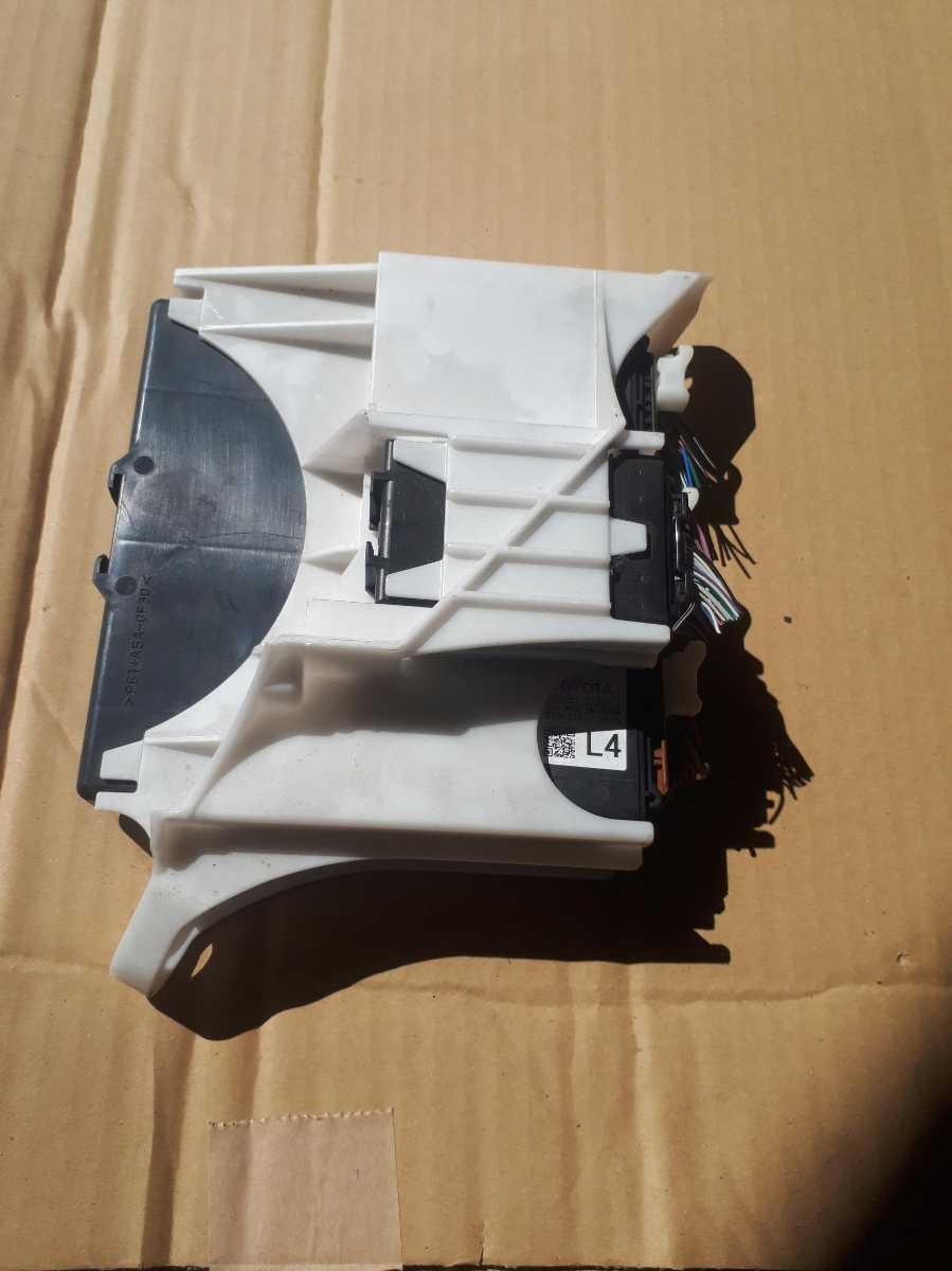 プリウス ZVW50 ハイブリッドコントロールコンピューター 89981-47480拍卖