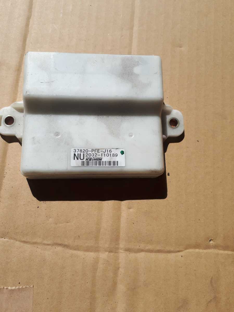 ホンダ アクティ エンジンコンピューター 37820-PFE- J16拍卖
