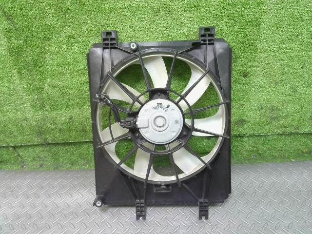 トヨタ(TOYOTA)ルーミー M900A 電動ファン 品番16363-B1090拍卖