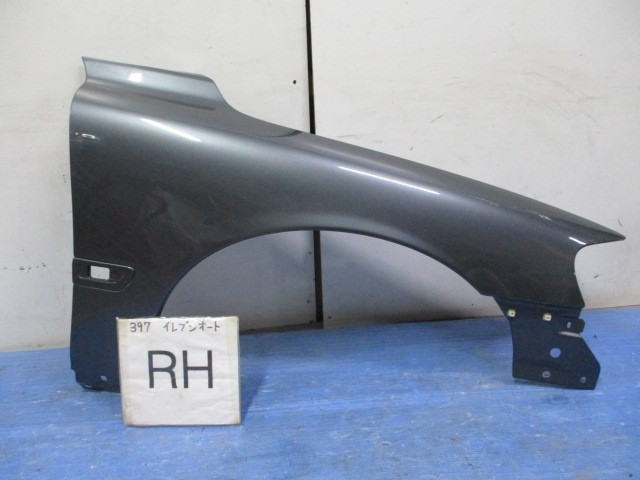 ボルボ V70R LA-SB5254AW フロント右フェンダー *個人宅配送不可*拍卖