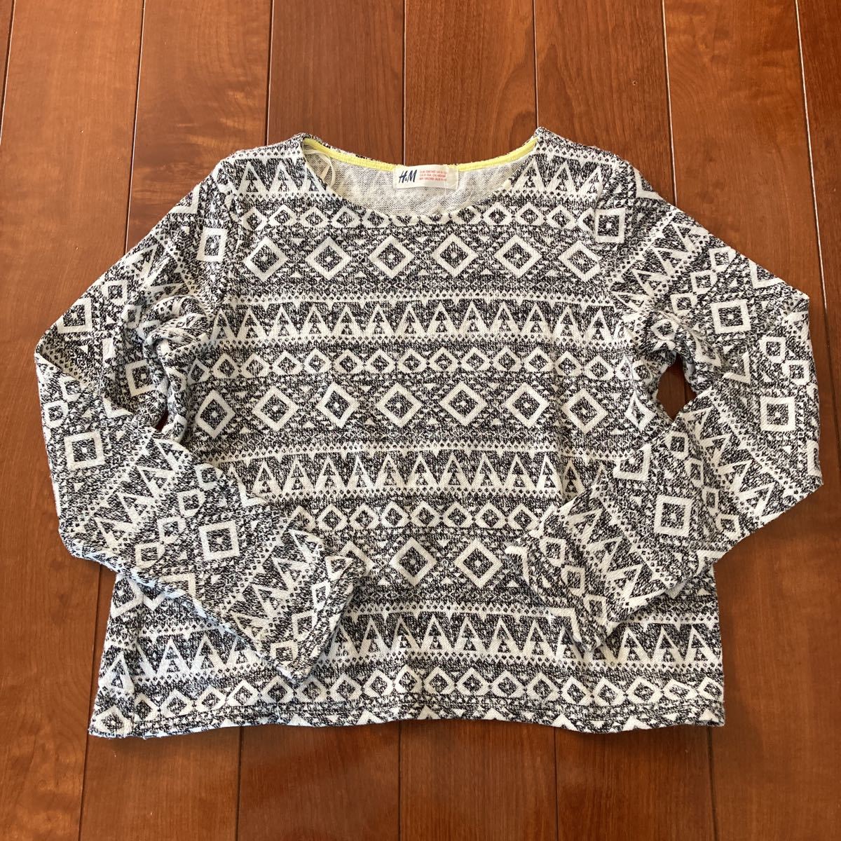 おしゃれ!H&M・柔らか生地・長袖・Tシャツ・カットソー・グレー系・134~140拍卖