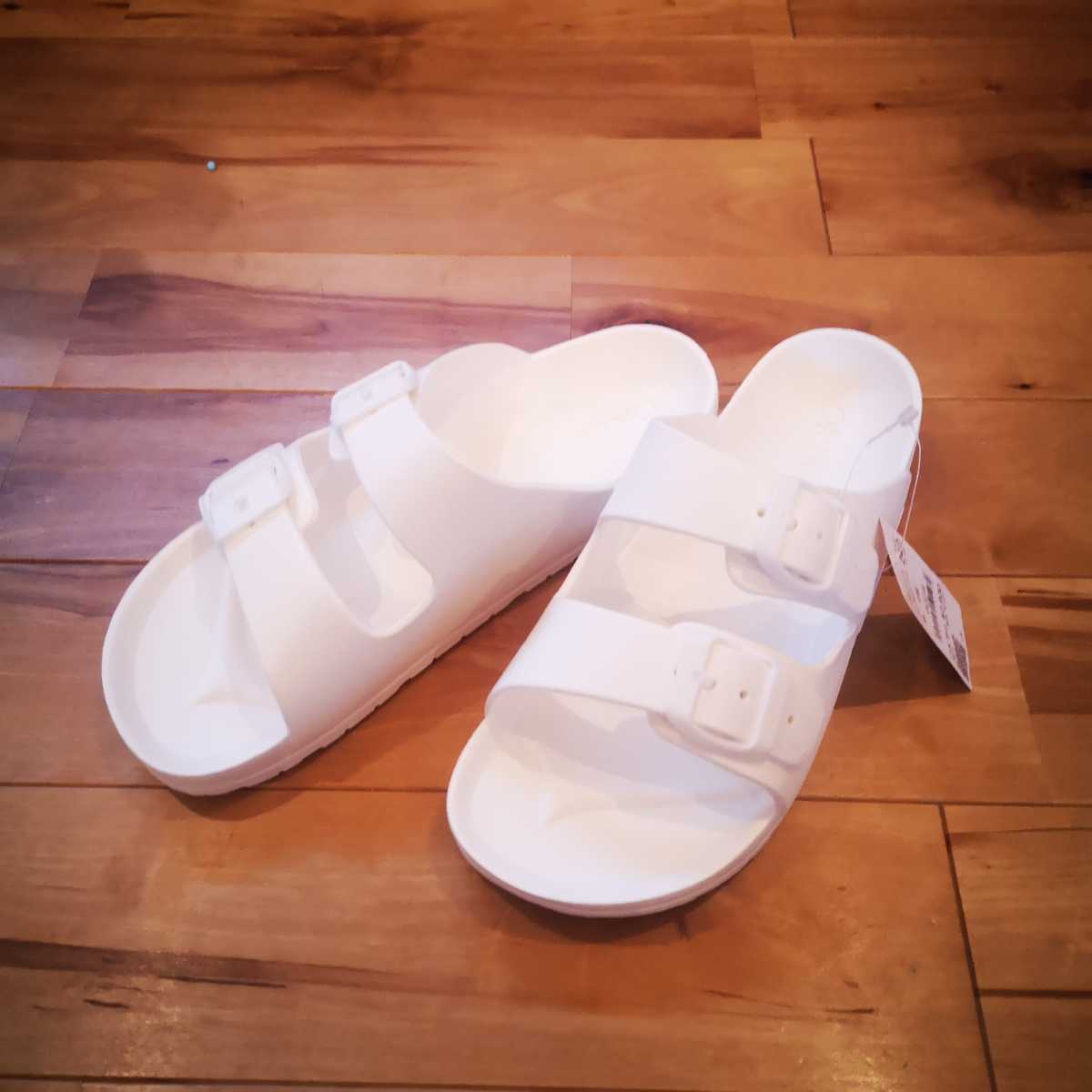 【新品】半額 50%オフ オーシャントラフィック ダブルベルトシャワーサンダル ホワイト 24.5センチ 38 ORTR サンダル拍卖