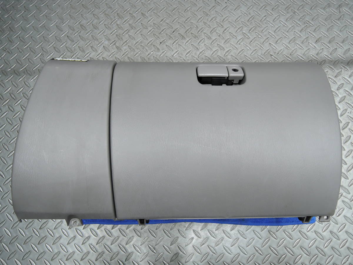 ・ GF-SF5 フォレスター S/tb 5MT 純正 グローブボックス 内装 収納 インパネ STi SB-5026拍卖